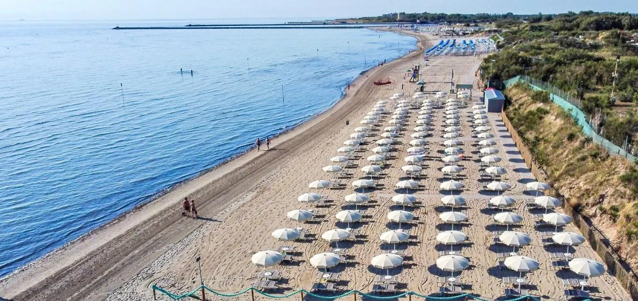 Miramare Camping Village Sottomarina 3*,  İtalya