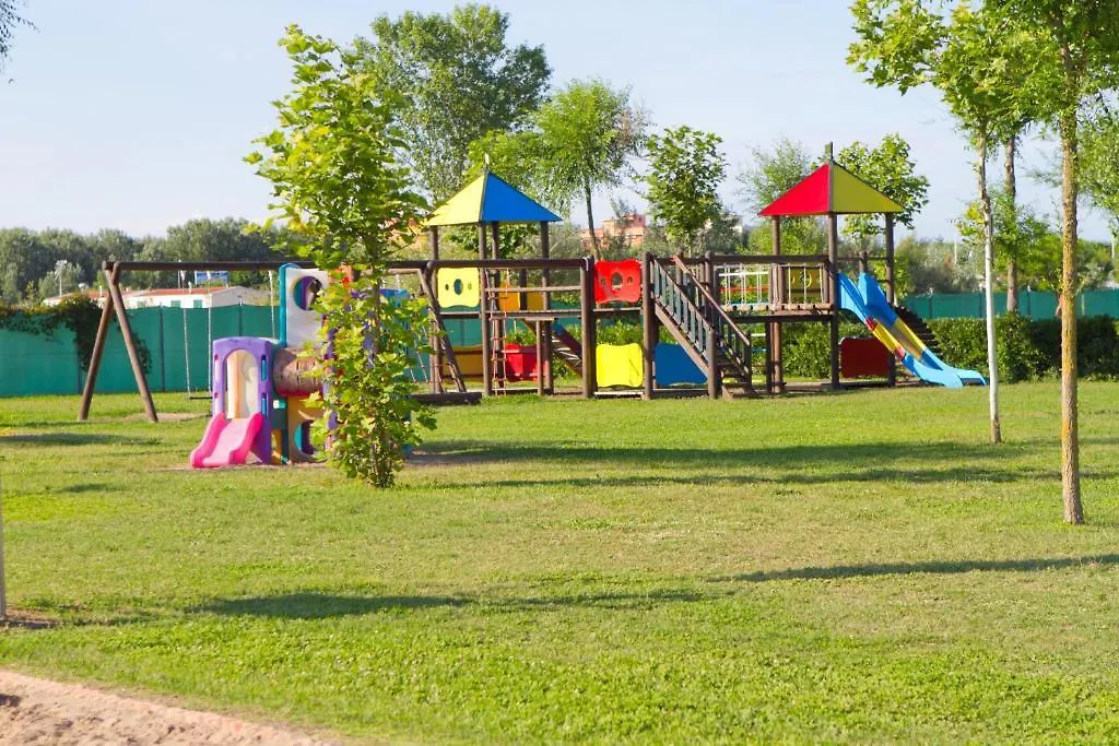 假日公园 Miramare Camping Village 索托马里纳
